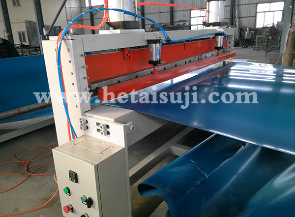 Product cutting machine