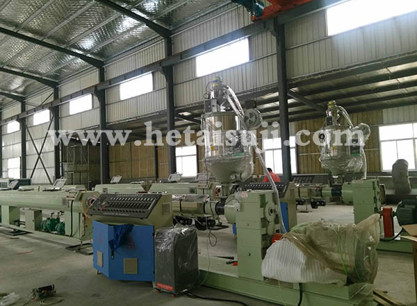 PE pipe production line